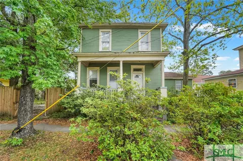 715 W 39th St, Savannah, GA 31415