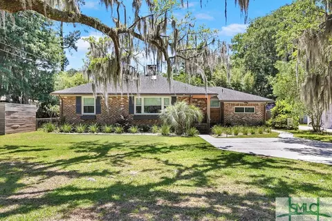 267 E Derenne Ave, Savannah, GA 31405