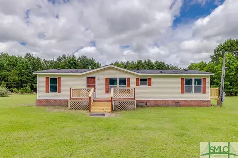 923 Berryville Rd, Springfield, GA 31329