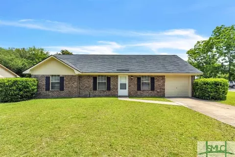 661 Demere St, Hinesville, GA 31313