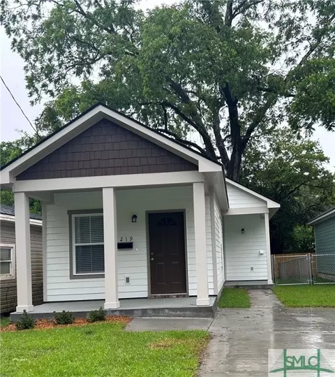 1408 Church St, Savannah, GA 31415