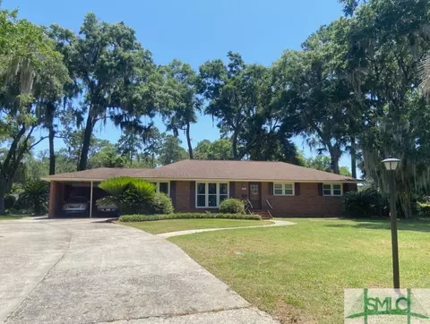 303 Pickwick Rd, Savannah, GA 31410