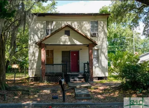 301 Forrest Ave, Savannah, GA 31404
