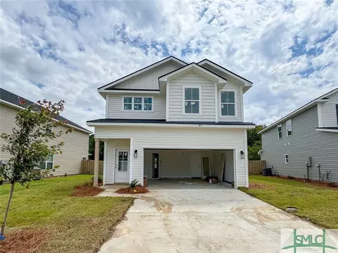 91 Buckingham Dr, Midway, GA 31320