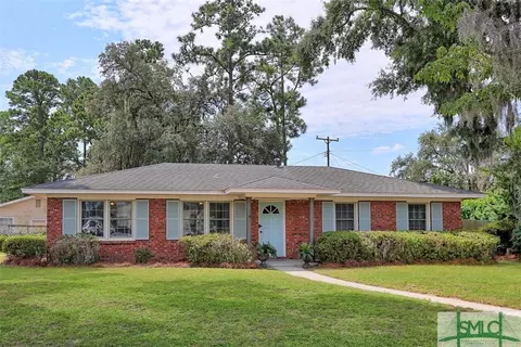 213 Sea Island Dr, Savannah, GA 31410