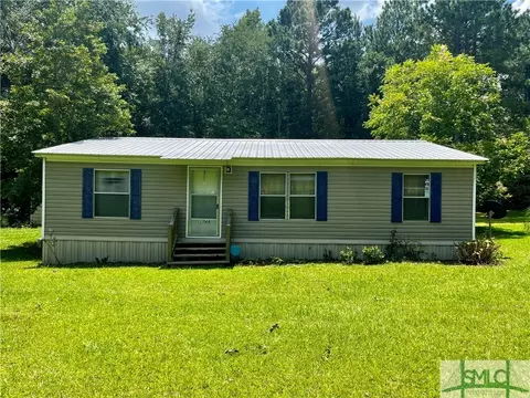 11748 Grice Rd, Metter, GA 30439