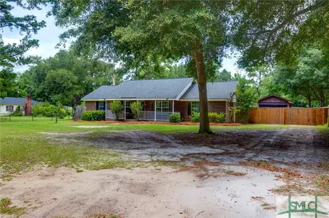 182 Schuman Dr, Bloomingdale, GA 31302