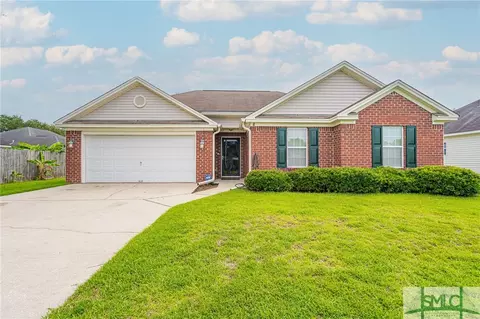 4 Escapade Ln, Savannah, GA 31405