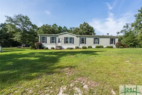 190 Stivers Dr, Odum, GA 31555