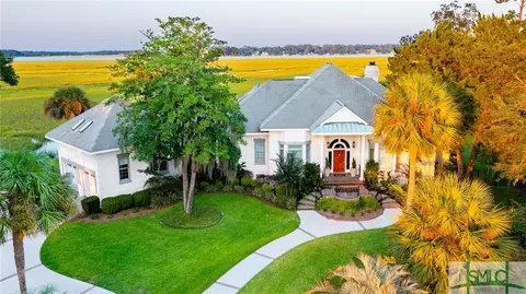 4 The Point Pt, Savannah, GA 31411