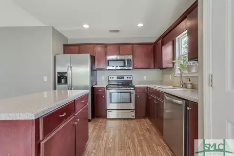 134 Knotty Pine Cir, Springfield, GA 31329 photo 9