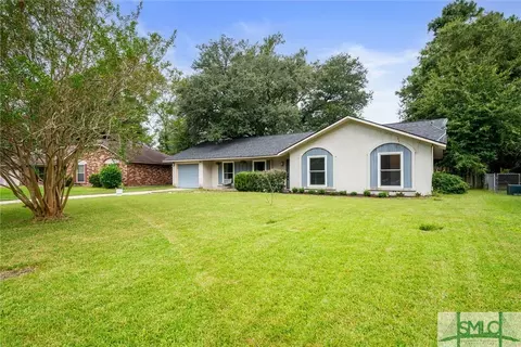 10527 Sugarbush Rd, Savannah, GA 31406