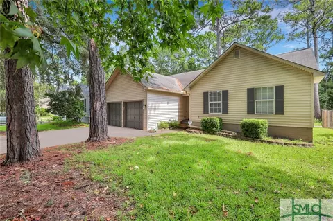 252 Sugar Mill Dr, Savannah, GA 31419