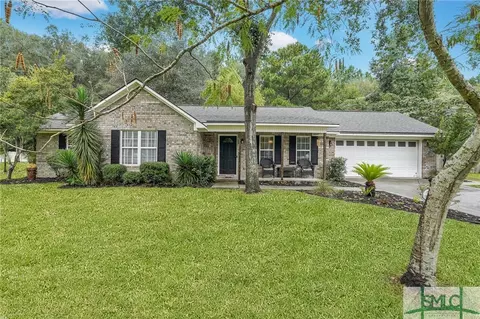 303 Plantation Dr, Rincon, GA 31326