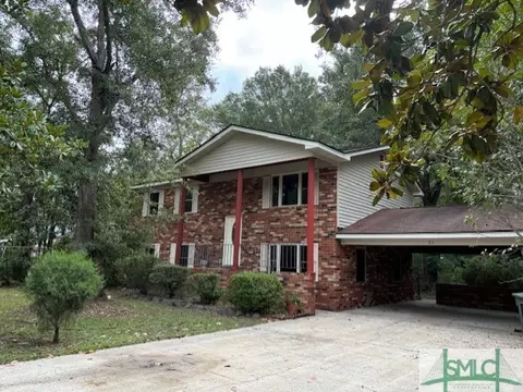 21 Dogwood St, Hinesville, GA 31313