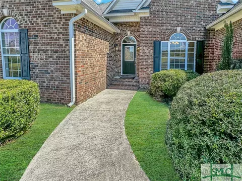 1237 E Hampton Dr, Statesboro, GA 30461 photo 2