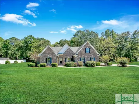 1237 E Hampton Dr, Statesboro, GA 30461