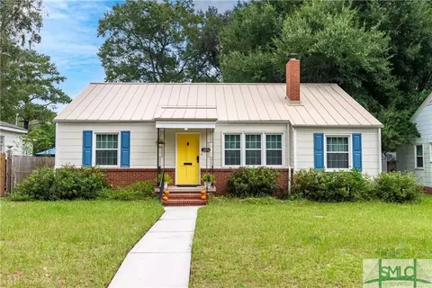 2414 E 40th St, Savannah, GA 31404