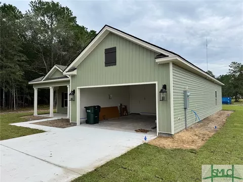 150 Owens Rd, Pembroke, GA 31321