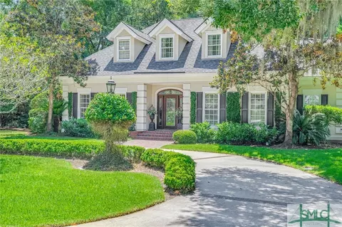 7 Hibernia Rd, Savannah, GA 31411