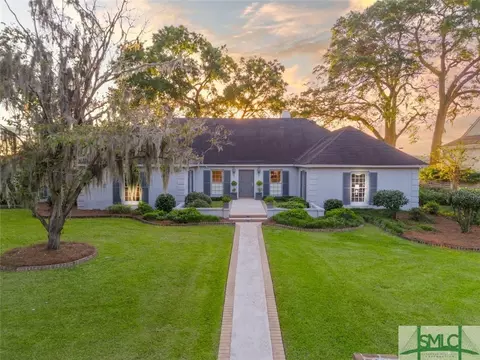 4 Sandy Point Rd, Savannah, GA 31404
