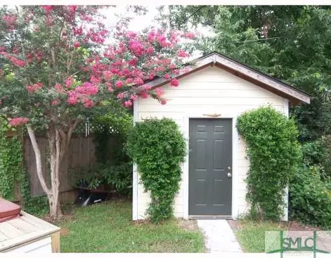 1304 E 51st St, Savannah, GA 31404 photo 8