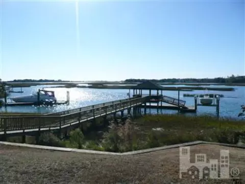 322 Olde Pt, Hampstead, NC 28443 photo 4