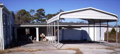 195 Roberts Rd, Hampstead, NC 28443 photo 3