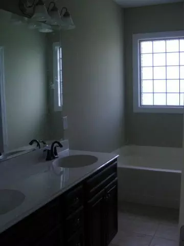 563 Highlands Dr, Hampstead, NC 28443 photo 6