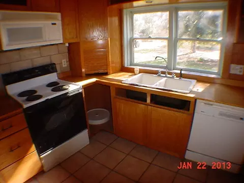 102 Windy Pt, Hampstead, NC 28443 photo 9
