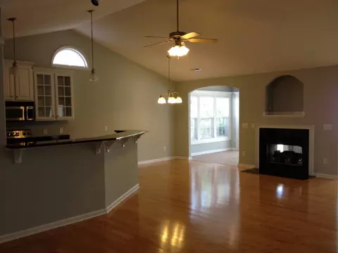 514 Azalea Dr, Hampstead, NC 28443 photo 2