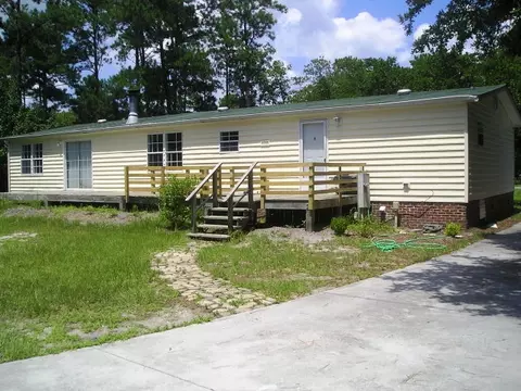 280 Watts Landing Rd, Hampstead, NC 28443 photo 3