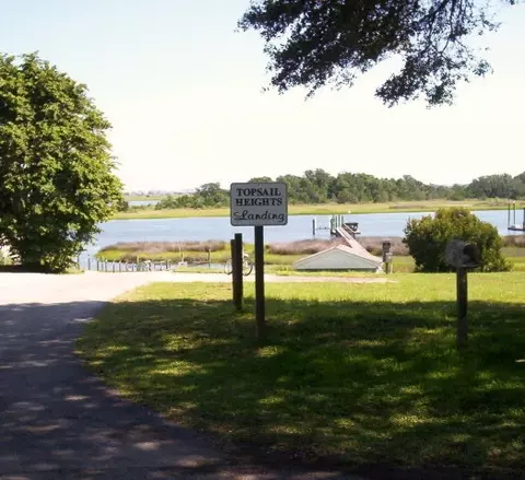 205 Skipper Rd, Hampstead, NC 28443 photo 15