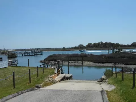 400 Raeford Rd, Hampstead, NC 28443 photo 5