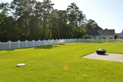 214 Conifer Dr, Hampstead, NC 28443 photo 9