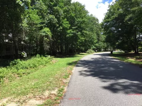204 Ravenswood Rd, Hampstead, NC 28443 photo 2