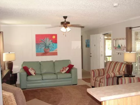 605 Bishop Ct, Hampstead, NC 28443 photo 12
