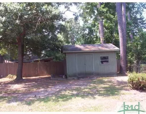 305 E Whatley St, Pooler, GA 31322 photo 3