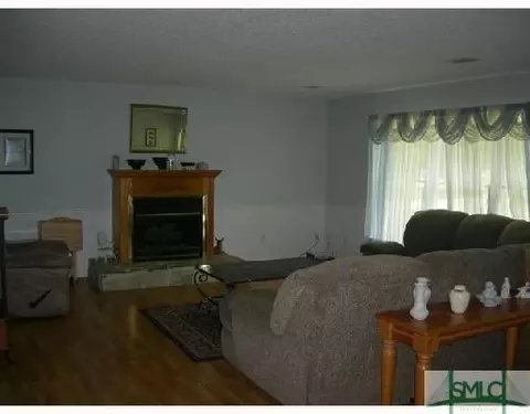 71 Eagle Dr, Midway, GA 31320 photo 4