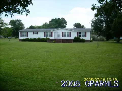 321 Gordon St, Mount Olive, NC 28365 photo 1