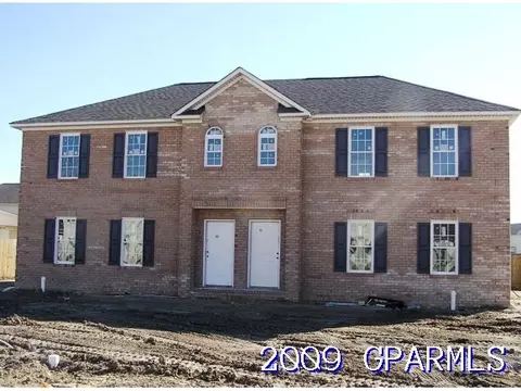 208 Pointe Dr #A, Winterville, NC 28590 photo 1