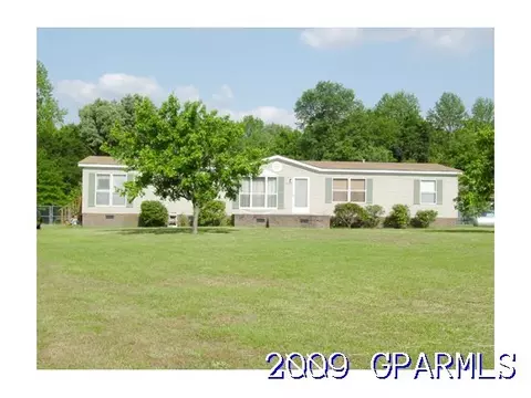 4863 Weyerhaeuser Rd, Ayden, NC 28513 photo 1