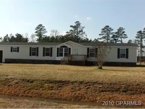 3520 Walton Dr, Ayden, NC 28513 photo 1