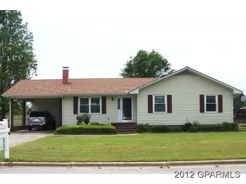3828 Robin Rd, Ayden, NC 28513 photo 1