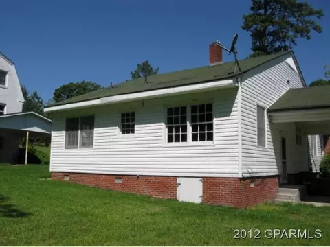 305 Halifax St, Williamston, NC 27892 photo 2