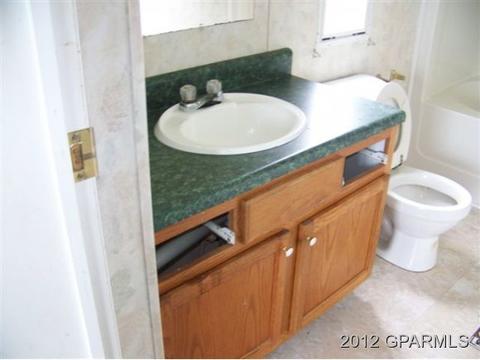 4484 Pleasant Plain Rd, Ayden, NC 28513 photo 8