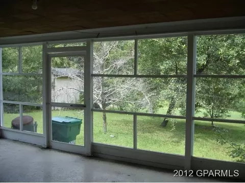 204 W Vance St, Williamston, NC 27892 photo 5