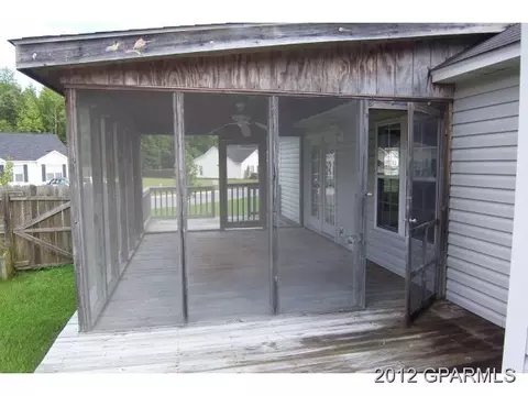 3710 Dover Dr, Ayden, NC 28513 photo 5