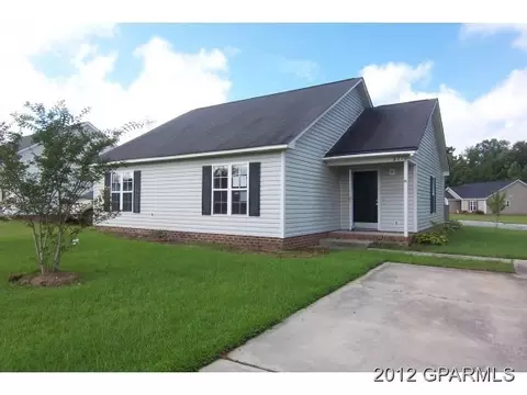 3710 Dover Dr, Ayden, NC 28513 photo 1