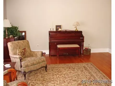 200 Vance St, Williamston, NC 27892 photo 4